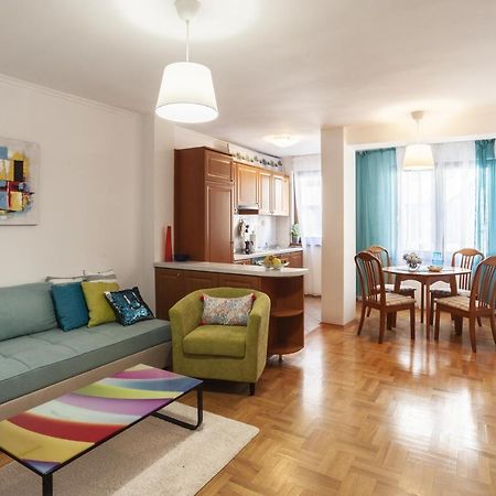 בורגאס Sea Apartment Colours מראה חיצוני תמונה