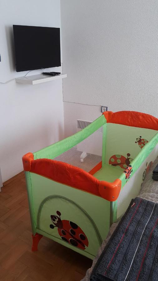 בורגאס Sea Apartment Colours מראה חיצוני תמונה