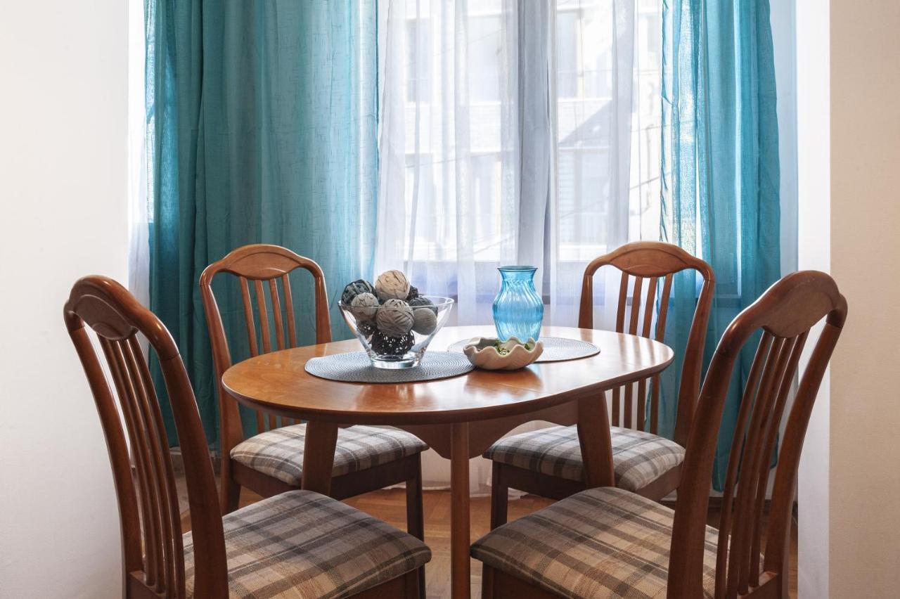 בורגאס Sea Apartment Colours מראה חיצוני תמונה