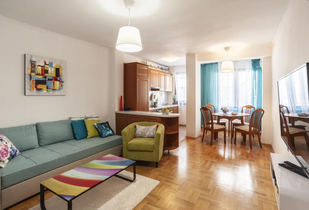 בורגאס Sea Apartment Colours מראה חיצוני תמונה